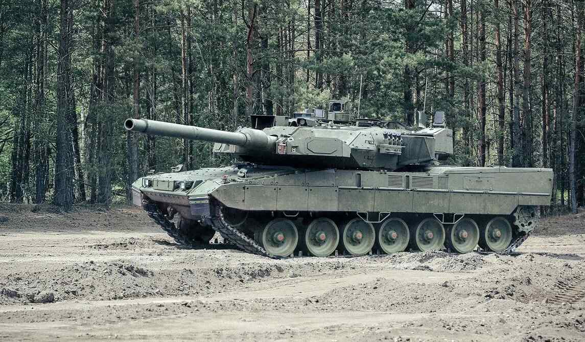 Çekya Leopard 2A8 için tamam dedi